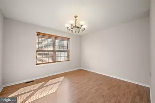 7 Logan Dr, Cherry Hill, NJ 08034 - Photo 31