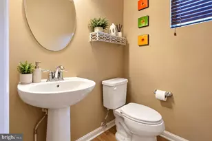 25 Regency Ct, Cherry Hill, NJ 08002 - Photo 5