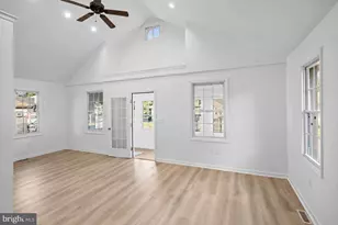 123 Barnaby Ave, Gloucester City, NJ 08030 - Photo 7