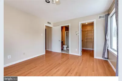 202 The Woods Circle, Cherry Hill, NJ 08003 - Photo 9