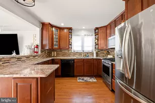 7404 Wyndam Rd, Pennsauken, NJ 08109 - Photo 11