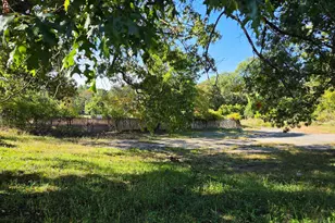 600 Berlin Rd, Clementon, NJ 08021 - Photo 1