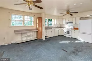 16 Constitution Rd, Clementon, NJ 08021 - Photo 17