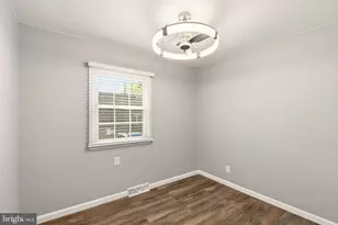 208 Cedar Ave W, Oaklyn, NJ 08107 - Photo 17