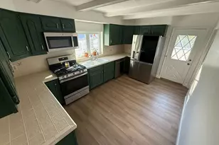 211 S Woodstock Dr Dr, Cherry Hill, NJ 08034 - Photo 3