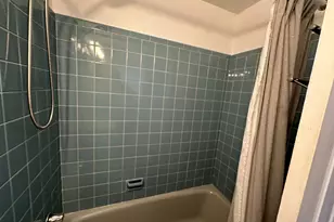 211 S Woodstock Dr Dr, Cherry Hill, NJ 08034 - Photo 15