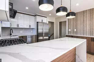 2 Green Ridge Rd, Voorhees, NJ 08043 - Photo 11