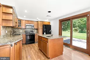 520 E Atlantic Ave, Waterford Township, NJ 08004 - Photo 5