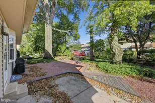 415 Downs Dr, Cherry Hill, NJ 08003 - Photo 21