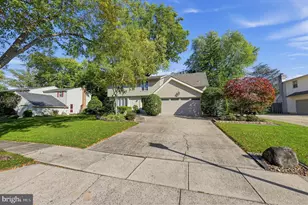 415 Downs Dr, Cherry Hill, NJ 08003 - Photo 29