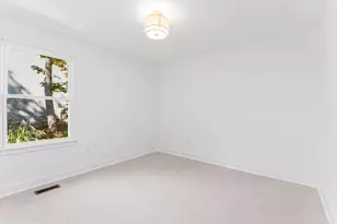 8 Westbrooke Ct, Voorhees, NJ 08043 - Photo 21