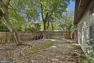 8 Heywood Ln, Sicklerville, NJ 08081 - Photo 31