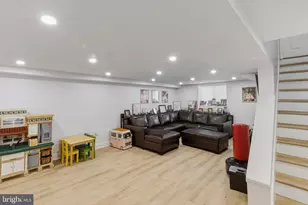 301 Grand Ave, Gloucester Township, NJ 08012 - Photo 15