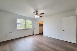21 Greenfield Dr, Berlin, NJ 08009 - Photo 13