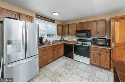 21 Saint Moritz Drive, Sicklerville, NJ 08081 - Photo 9