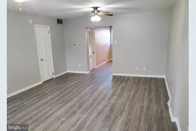 415 Bergen Street, Gloucester City, NJ 08030 - Photo 5