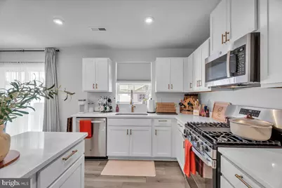 131 Rowand Way E, Clementon, NJ 08021 - Photo 11