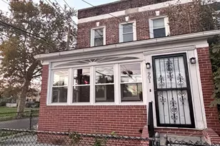 901 Fairview St, Camden, NJ 08104 - Photo 1