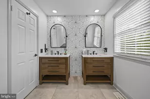 8 Ashton Dr, Voorhees, NJ 08043 - Photo 29