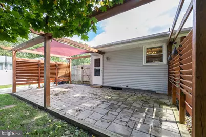 207 W Elm Avenue, Berlin, NJ 08009 - Photo 5