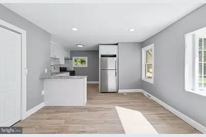 200- 1/2 Laurel Avenue, Woodlynne, NJ 08107 - Photo 11