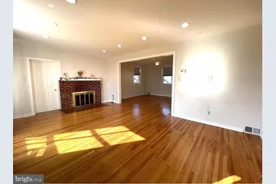 4705 Camden Avenue, Pennsauken, NJ 08110 - Photo 3