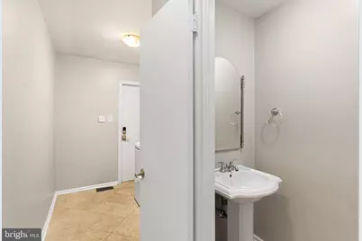 260 Village Court, Haddonfield, NJ 08033 - Photo 13