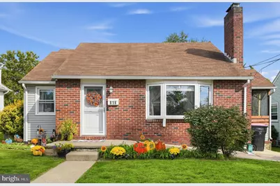 818 Price Avenue, Gloucester Township, NJ 08029 - Photo 1