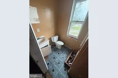 966 Ferry Avenue, Camden, NJ 08104 - Photo 11