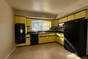 404 Tanforan Dr, Cherry Hill, NJ 08002 - Photo 9