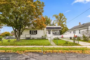 102 W 1st Ave, Runnemede, NJ 08078 - Photo 1