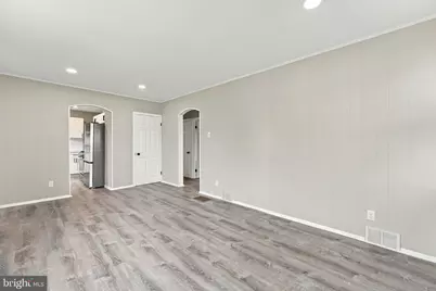 15 Sullivan Avenue, Bellmawr, NJ 08031 - Photo 3