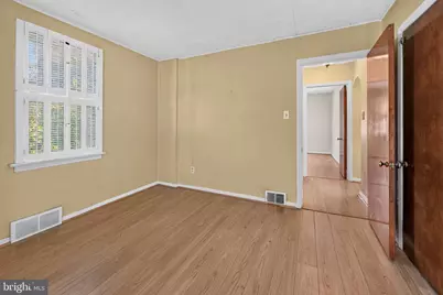 30 W Maple Avenue, Lindenwold, NJ 08021 - Photo 13