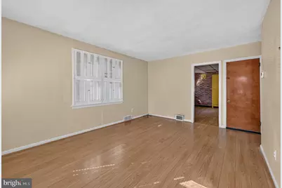 30 W Maple Avenue, Lindenwold, NJ 08021 - Photo 3