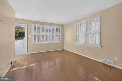 30 W Maple Avenue, Lindenwold, NJ 08021 - Photo 5