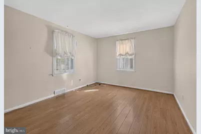 30 W Maple Avenue, Lindenwold, NJ 08021 - Photo 9