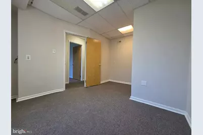 146 Lakeview Drive S #302, Gibbsboro, NJ 08026 - Photo 11