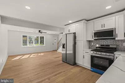 151 Moore Avenue, Barrington, NJ 08007 - Photo 11