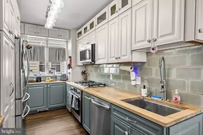 310 S 8th Street, Gloucester City, NJ 08030 - Photo 7