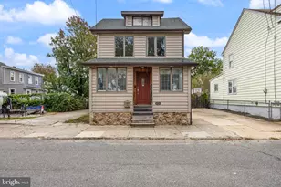 310 S 8th St, Gloucester City, NJ 08030 - Photo 1