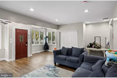 310 S 8th Street, Gloucester City, NJ 08030 - Photo 5
