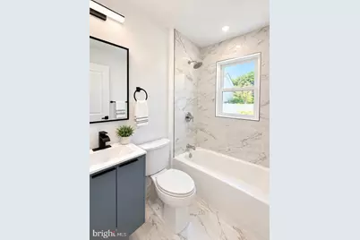 49 E Buckingham Avenue, Mount Ephraim, NJ 08059 - Photo 5