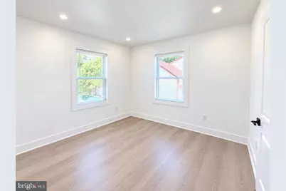 49 E Buckingham Avenue, Mount Ephraim, NJ 08059 - Photo 7