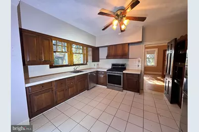 233 E Kings Highway, Audubon, NJ 08106 - Photo 11