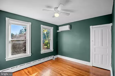 404 W Maple Avenue, Merchantville, NJ 08109 - Photo 21
