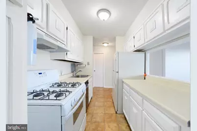 904 Barclay Towers, Cherry Hill, NJ 08034 - Photo 13