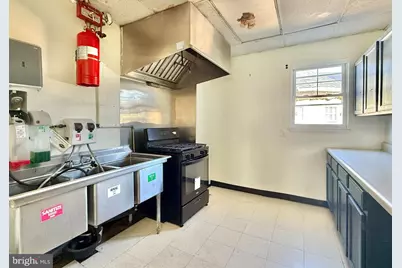 7 W Hodges Avenue, Lawnside, NJ 08045 - Photo 21