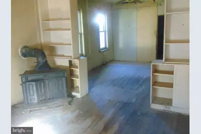 2729 Garfield Avenue, Camden, NJ 08105 - Photo 5