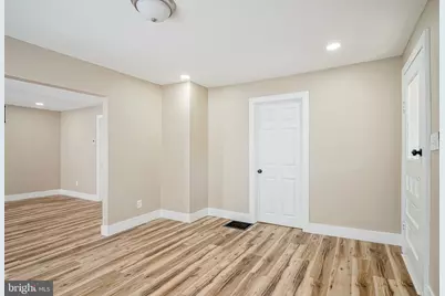 8137 Holman Avenue, Pennsauken, NJ 08110 - Photo 7