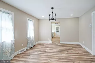 8137 Holman Avenue, Pennsauken, NJ 08110 - Photo 11